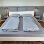 Ferienhaeuser Diek 21 Diek 21 펜션 Böhl