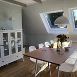 Ferienhaeuser Diek 21 Diek 21 *